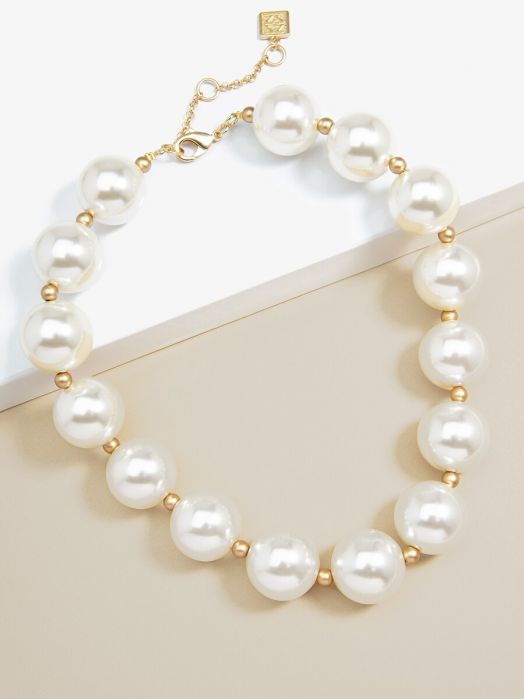 Oversized pearls collar Necklace