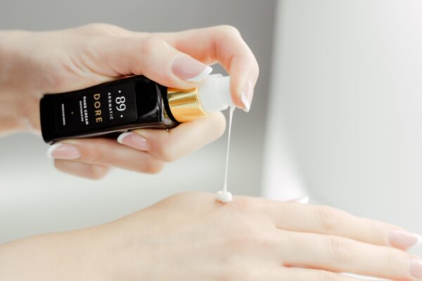 89 Aromatic Luxury Perfumed Hand Cream (50ml)
